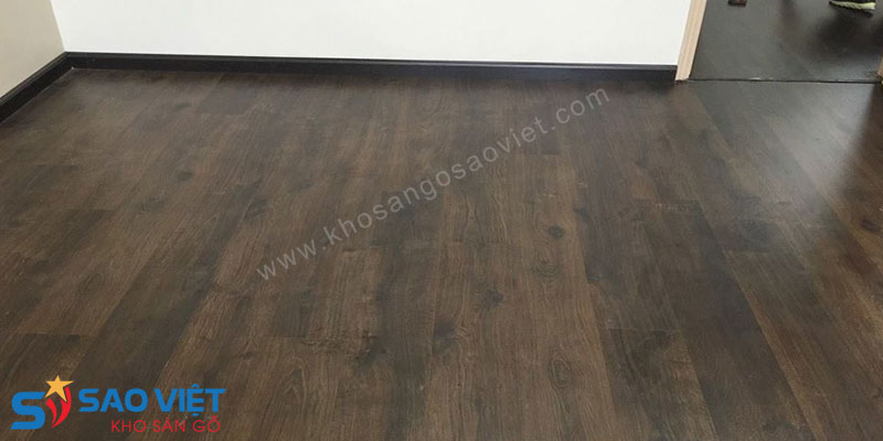 Hình ảnh thực tế sàn gỗ Inovar TZ825